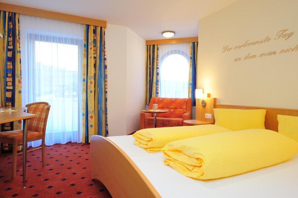Lamtana Hotel Ischgl Room photo